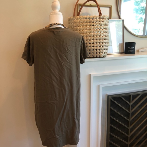 Anthropologie Cloth & Stone Olive Green Short Sleeve V Neck Tee Shirt Dress - M - Picture 7 of 7